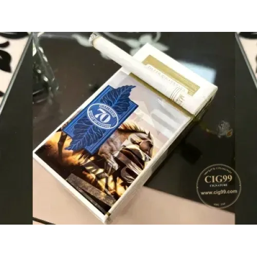 Marlboro (100S Blanc Rigide) 70ᵉ Anniversaire Version Duty-Free États-Unis
